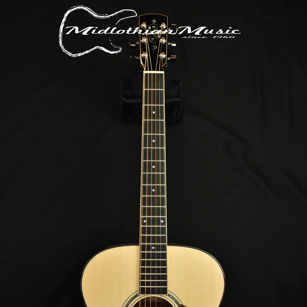 Larrivee OM-09 Custom - Silver Oak & Sitka Spruce - Acoustic Guitar w/Case (137389) - Image 3