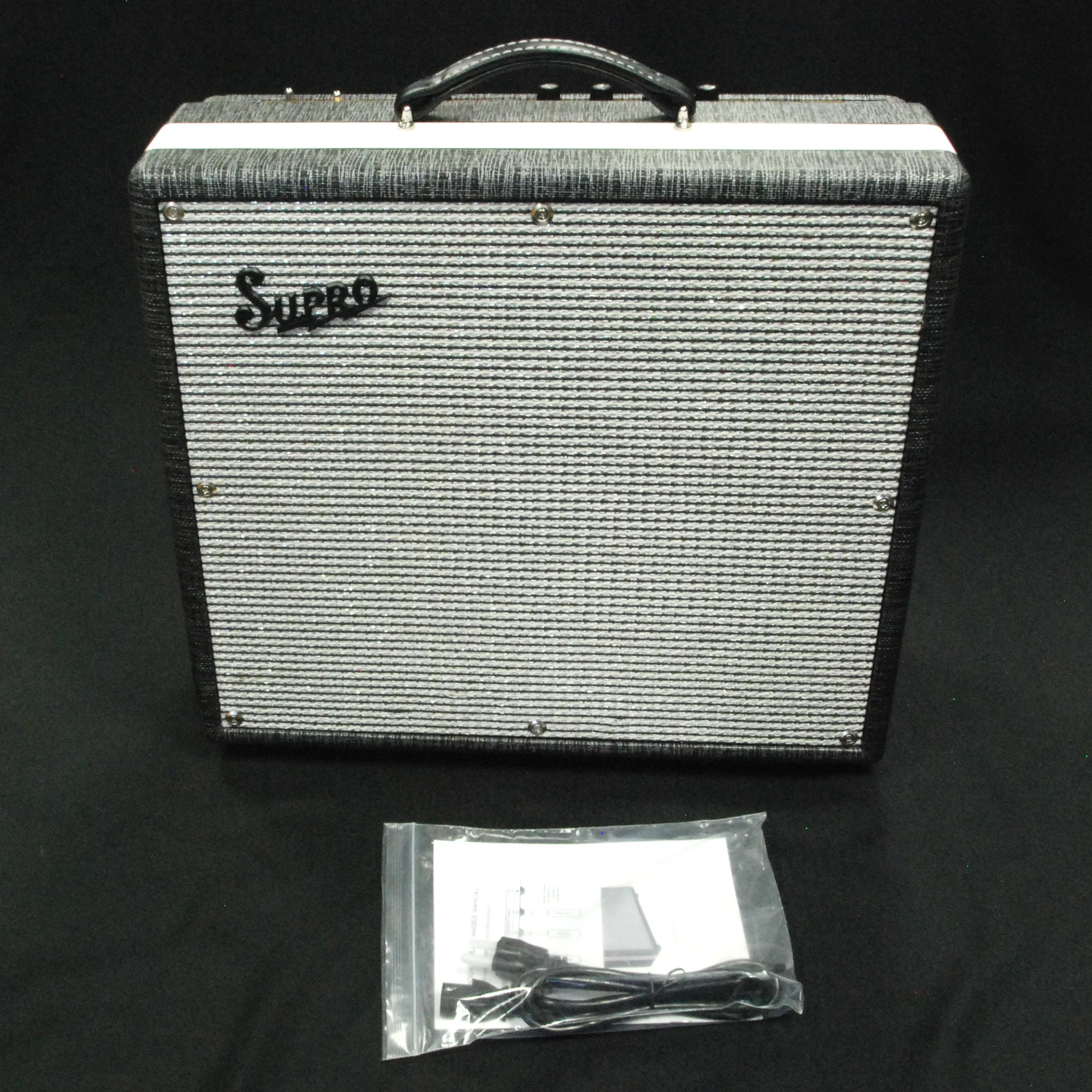 Supro 1695T Black Magick - 1x12" - 25-Watt Tube Combo Amplifier - Image 6